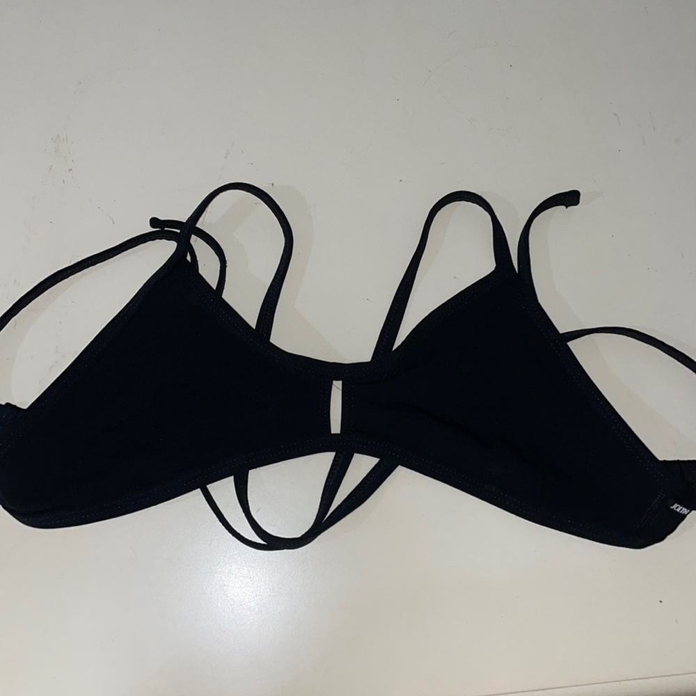 Jolyn Medium Vent Top